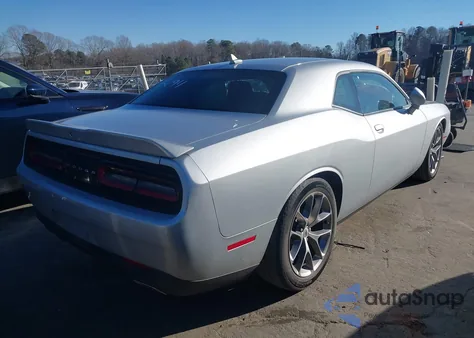 2021 Dodge Challenger Gt z USA, uszkodzony, nr VIN 2C3CDZJG5MH681294